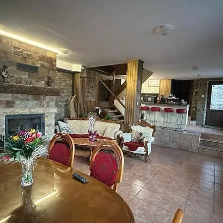 The 3 Pines - трите бора Villa *